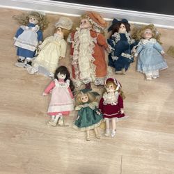 Porcelan Dolls 