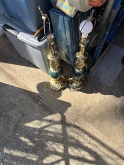 2 Vintage Lamps With Tops