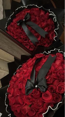 FLOWER BOUQUETS / ARREGLO FLORALES