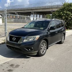 2015,NISSAN PATHFINDER—3 ROW SEATS LEATHER 