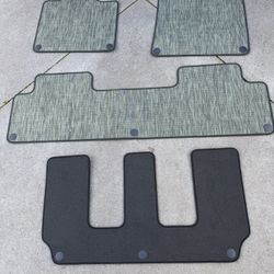 NEW! Rivian R1S Floor mats - Gen 2 (2025-2026) - 
