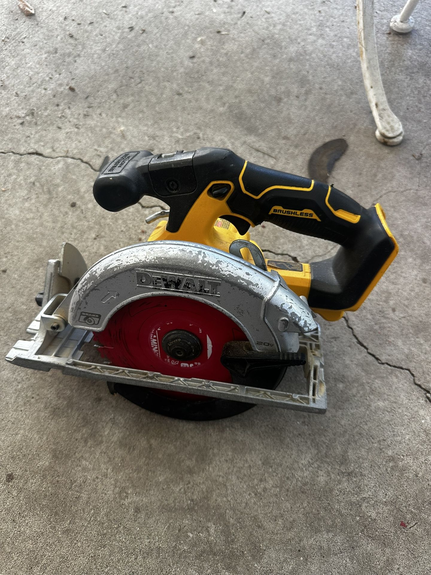 Dewalt Cordless Saw