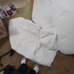 Queen Bed Set For Sale