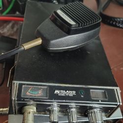 Vintage Midland CB Radio