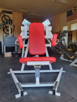 Hammer Strength Plate Loaded ISO Lateral Raise