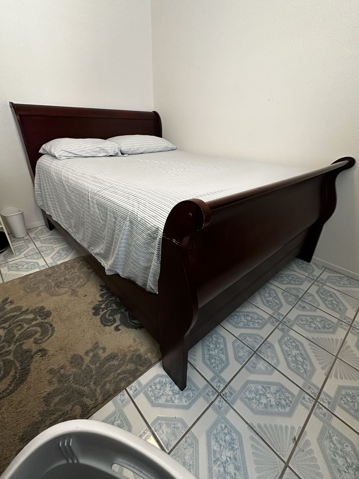 Bed Frame And Dresser Furniture Set w/ Mattress And Boxspring