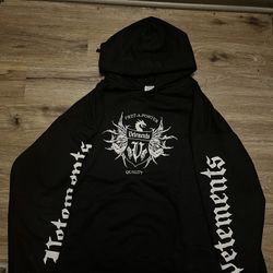 Vetements Pret-A-Porter Hoodie, Size L, Barely Worn. OPEN TO NEGOTIATE ‼️