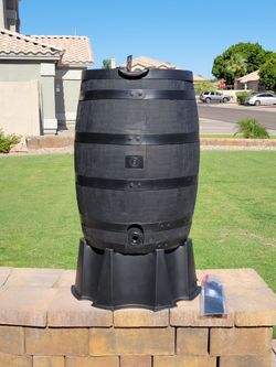 RTS Home Accents 55 Gal. Rain Barrel and Optional Stand