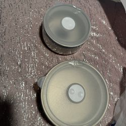 Set Of 2 Bowls With Lids 