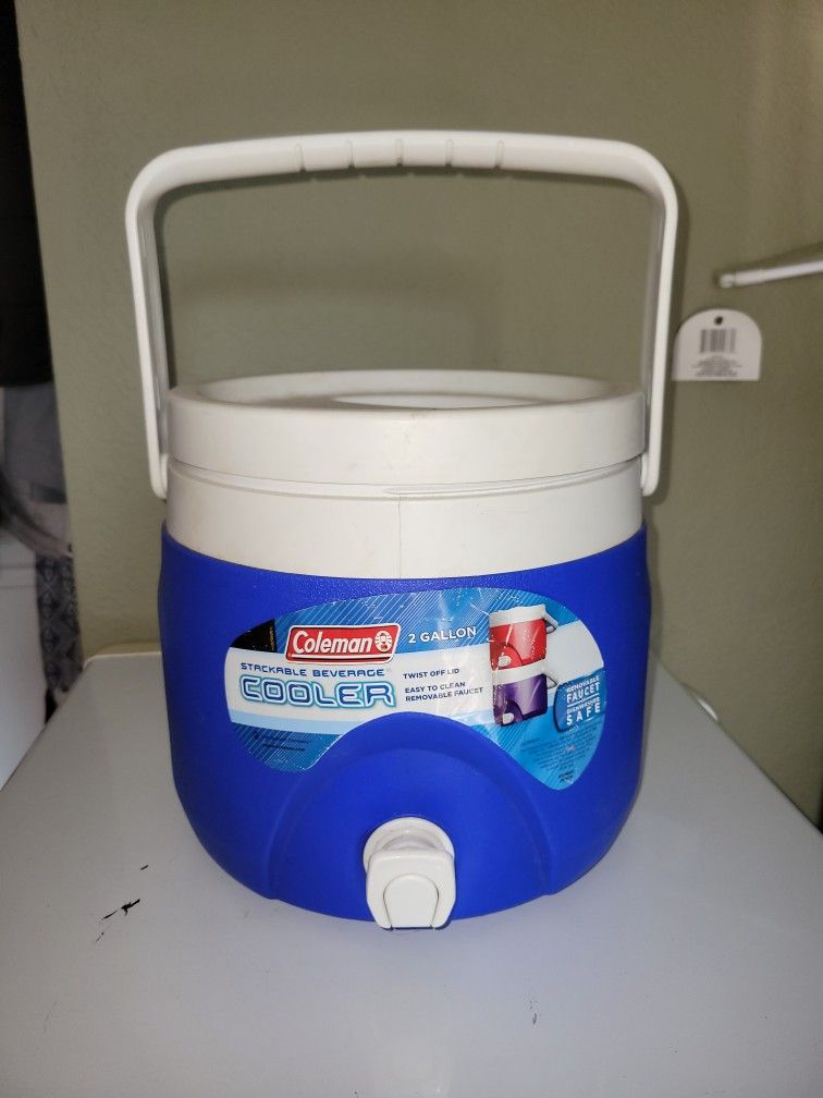 Icebucket Water Cooler With Spicket