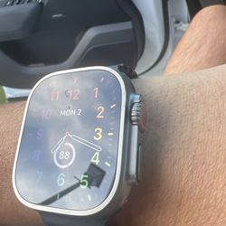 Apple Watch Ultra 2 49mm Titanium GPS + Cellular Excellent Condition