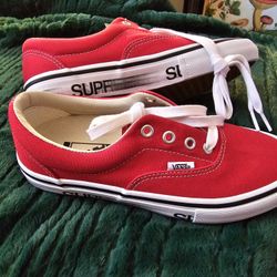 Supreme x Vans Motion Logo