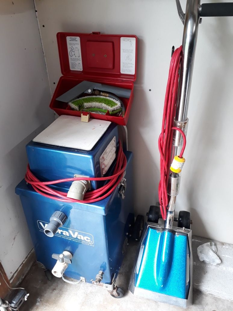 RUG DOCTOR VIBRA VAC CARPET CLEANER