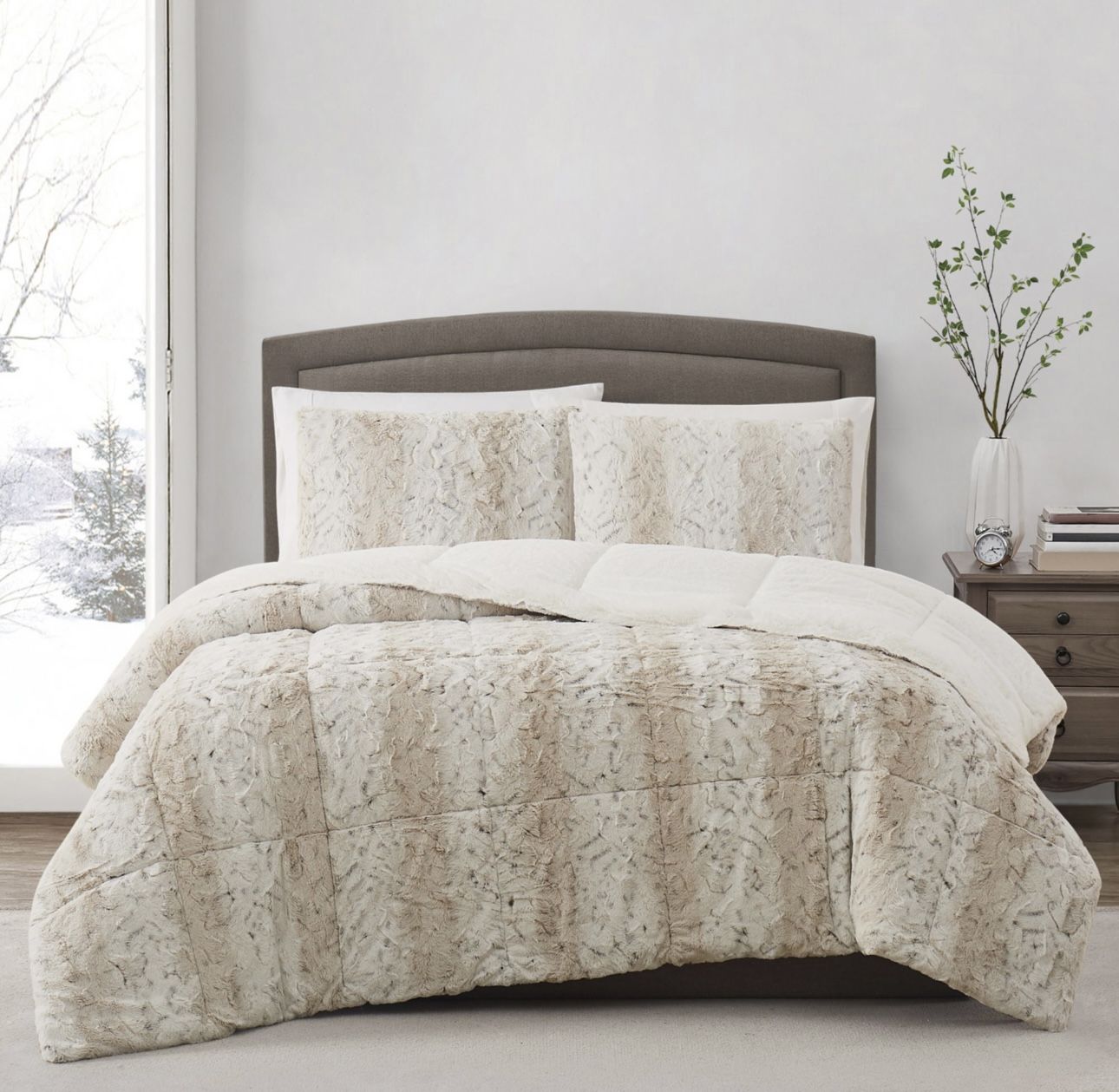 Christian Siriano Faux Fur Comforter Set Tan New