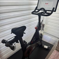 Peloton bike For Sale