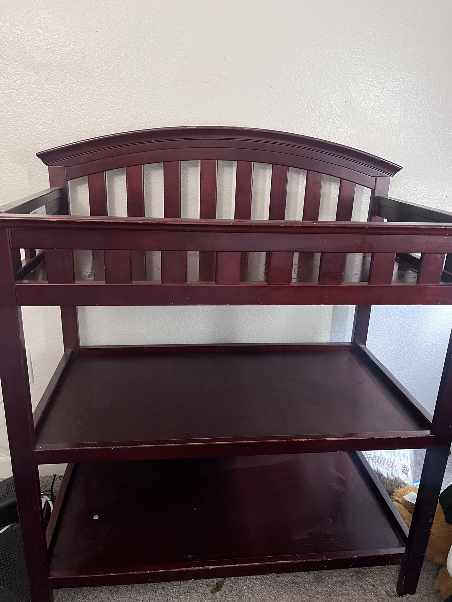 Eclipse Changing Table