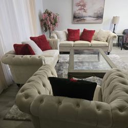 Living Room Couches And Dining Room Table With 6 Chairs 