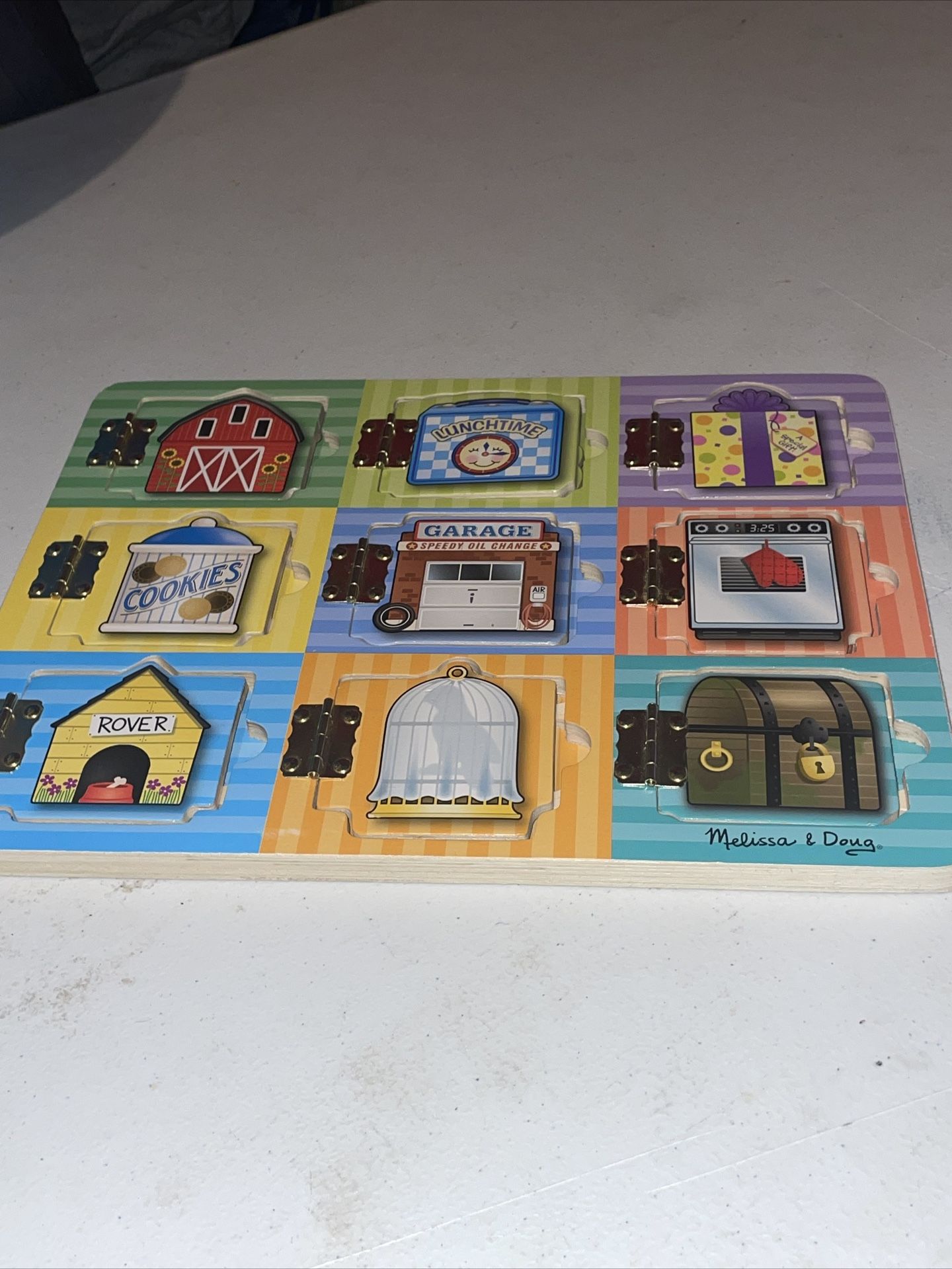 Melissa & Doug Hide & Seek Farm Wooden Activity With Magnet Puzzles Kids Ages 3+
