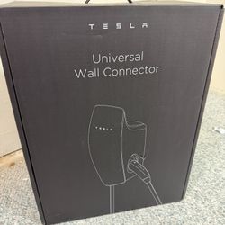 Tesla Universal Wall Connector