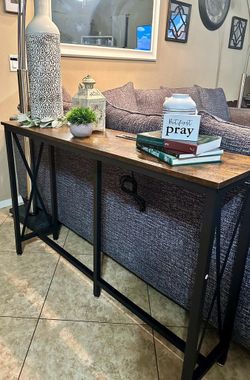 Console Entryway Sofa Table With Power Outlet 47.2L 