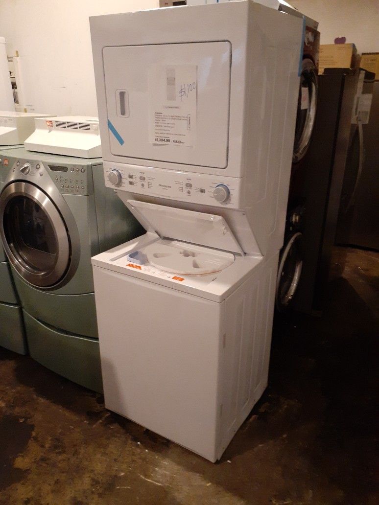 Frigidaire Quiet Pack Washer And Dryer Stackable Used Excellent