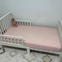 Toddler Bed Frame - White, Jenny Lind