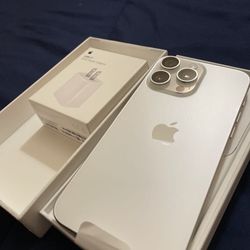 iPhone 15 Pro Max  256GB (Unlocked)