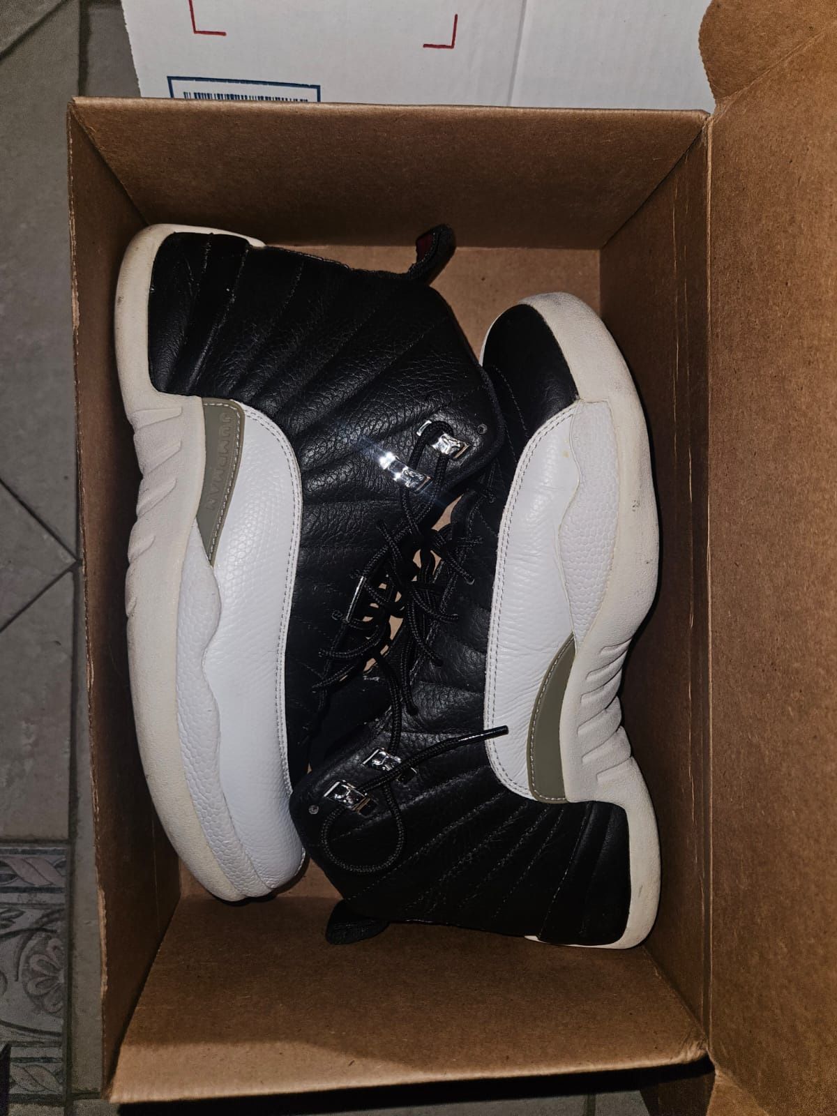Jordan 12 Playoff