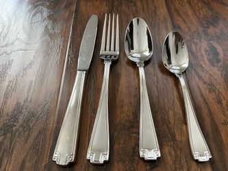 Wallace 18/10 Stainless Steel Silverware set
