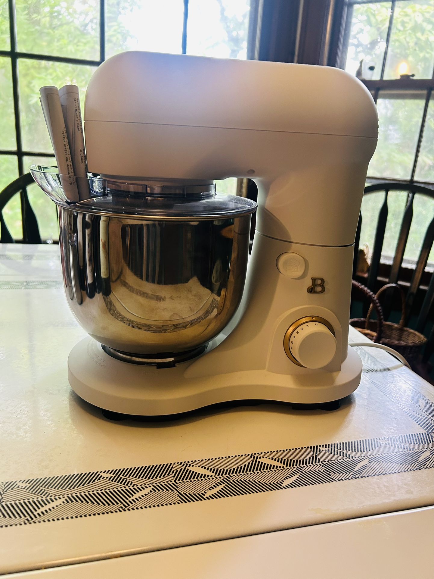 3.5 Qt New Beautiful Stand Mixer