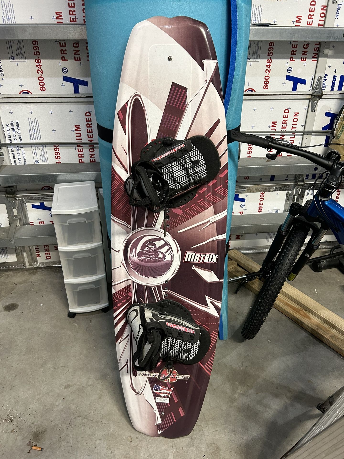 NEW !!!!  HydroSlide Matrix Wakeboard 