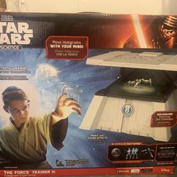 Star Wars Science The Force Trainer II 2 Hologram Experience Uncle Milton.
