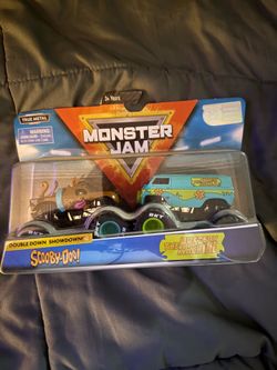 Monster Jam Scooby Doo Crossover Toy *DAMAGED