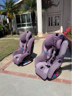 Nuna Rava car seat