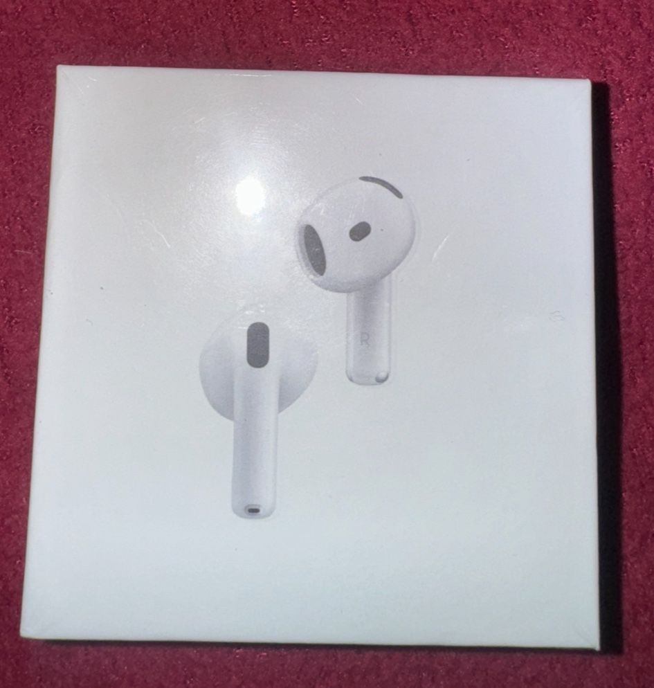 Apple AirPods (4th Generation) with Active Noise Cancellation
