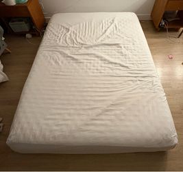 Queen MATTRESS