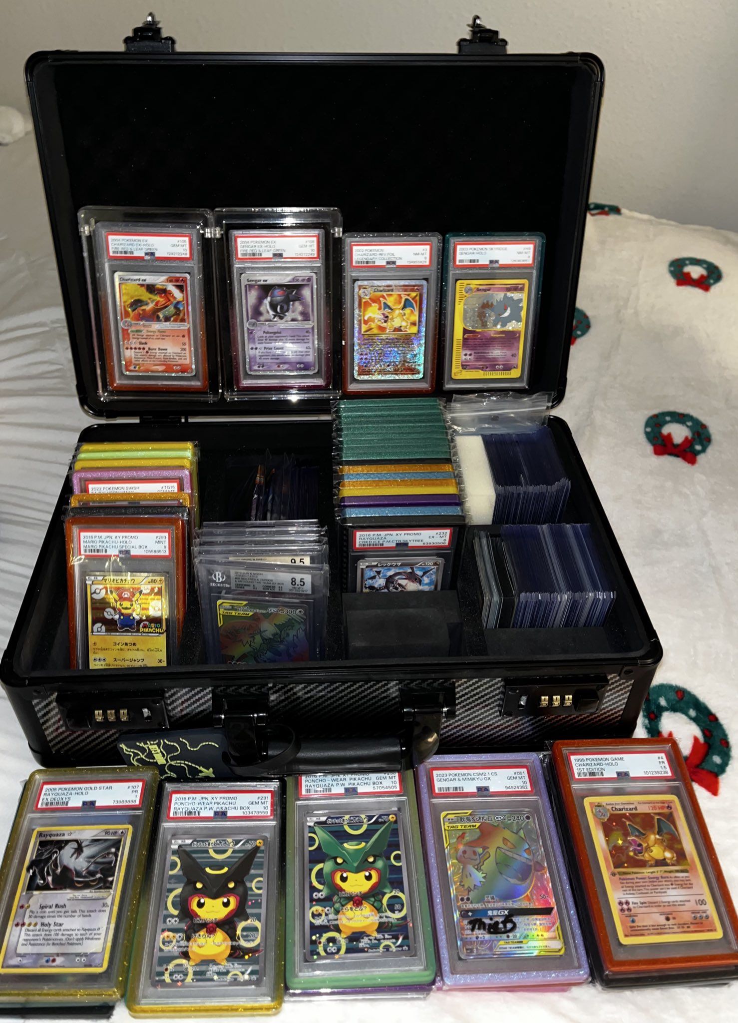 Pokémon Charizard Card Collection