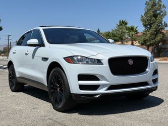 2017 JAGUAR F-PACE PRESTIGE
