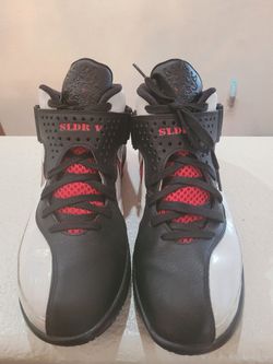 Nike Zoom Airmax SLDR V for Sale in Las Vegas NV OfferUp
