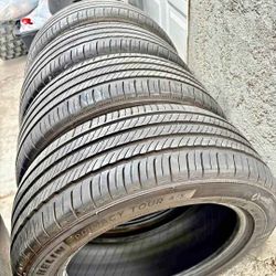 235 65 18 Set De Llantas Michelin Con 80% De Vida Las 4tires 