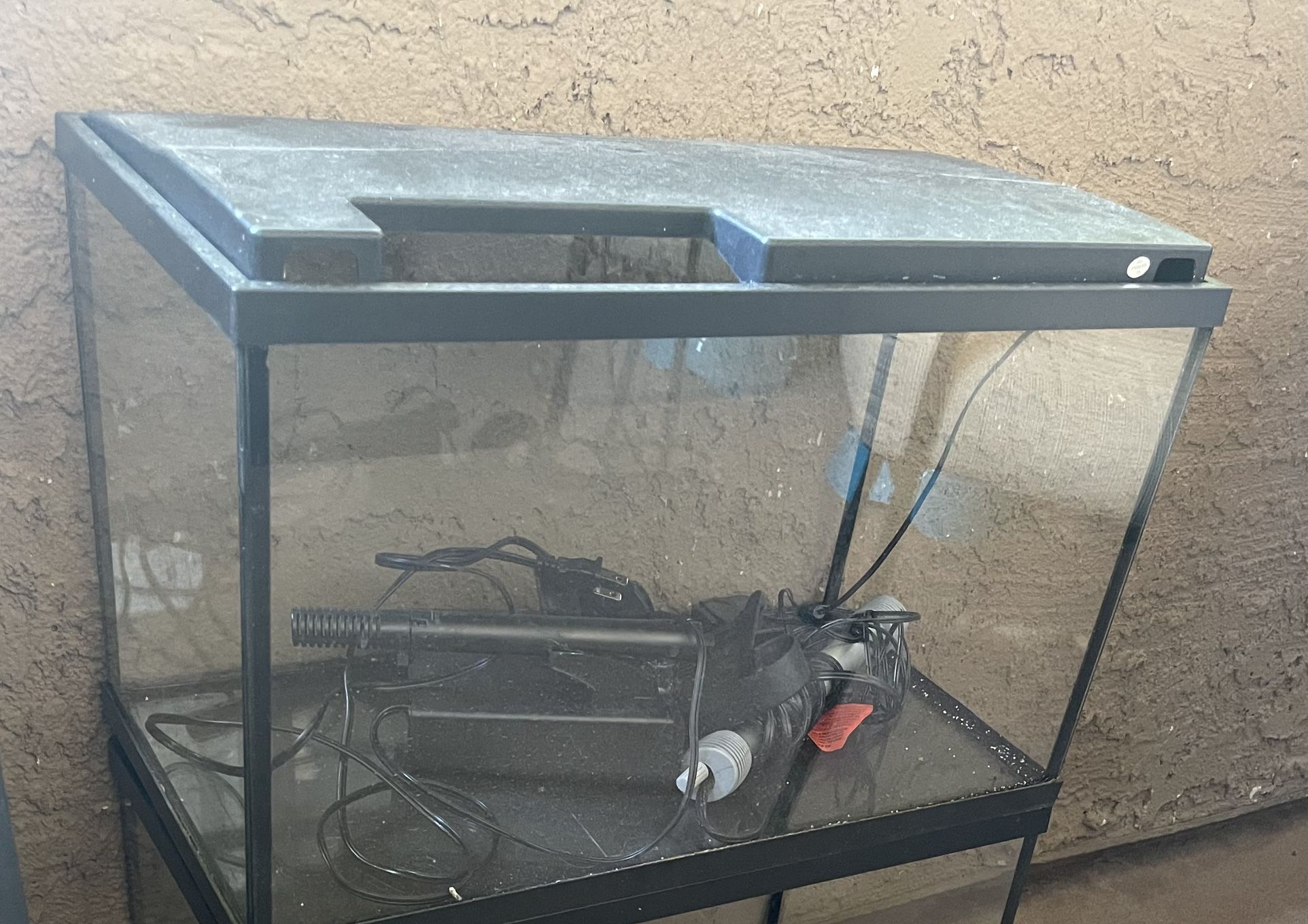 Fish Tank 10 Gallon