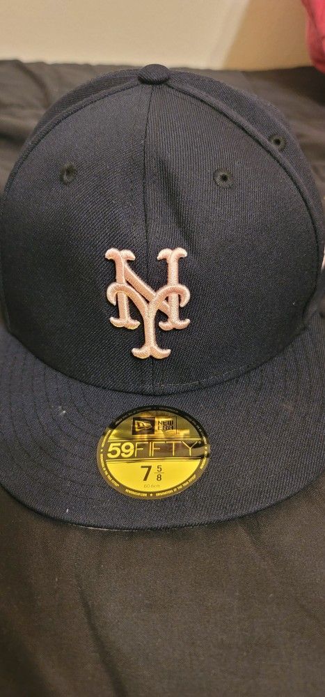 NY 6 Panel Fitted Hat