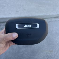 Jeep Grand Cherokee 2023 Driver Bag