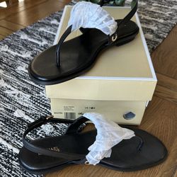 Michael Kors Elsa Thong Sandals