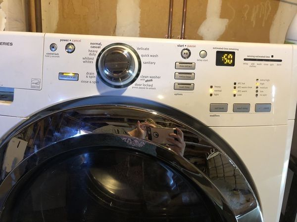 Maytag series 3000 front load WASHER