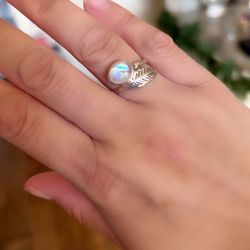 Moonstone Leaf Ring Size 7