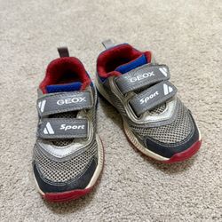 Geox toddler boy sneakers, size US9