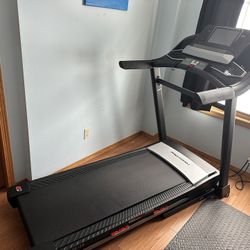 New IFit Treadmill