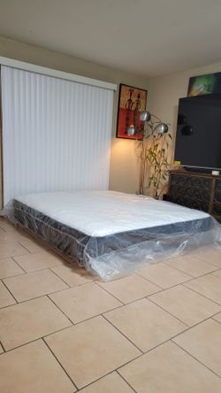 BRAND NEW CALIFORNIA KING SIZE SERTA PERFECT SLEEPER DOBLE SIDED MATTRESS FOR SALE! NEVER OPENED, FREE DELIVERY