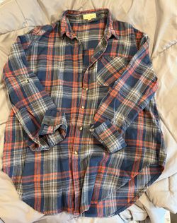 Woman’s long sleeve